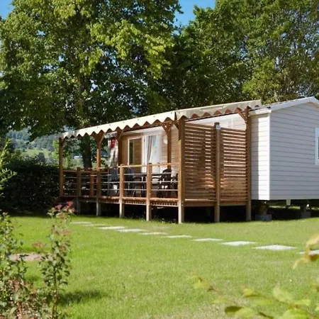 Chalet Chalet 3 Etoiles - Piscine - Ccafecf *